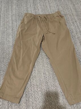 L.L. Bean Men's Drawstring Chino Pants - Tan - L 28” in seam